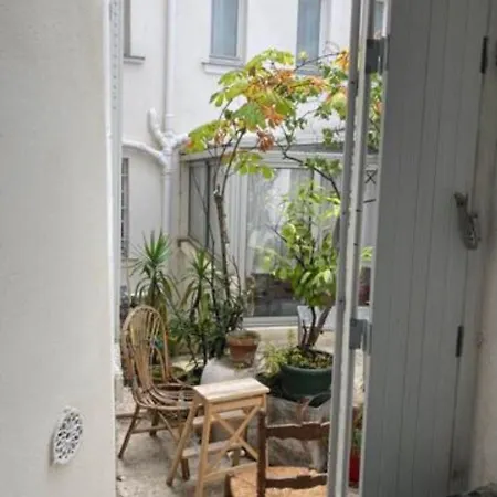Cosy Pantheon Notre Dame - 5th District Apartment Paris